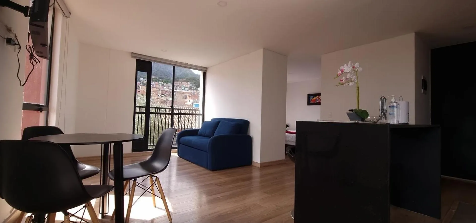 New Comfortable Apartments In La Candelaria, Bogota